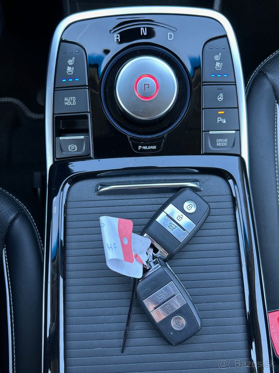 KIA e- Niro Premium Business 204ch 64KWh - 15