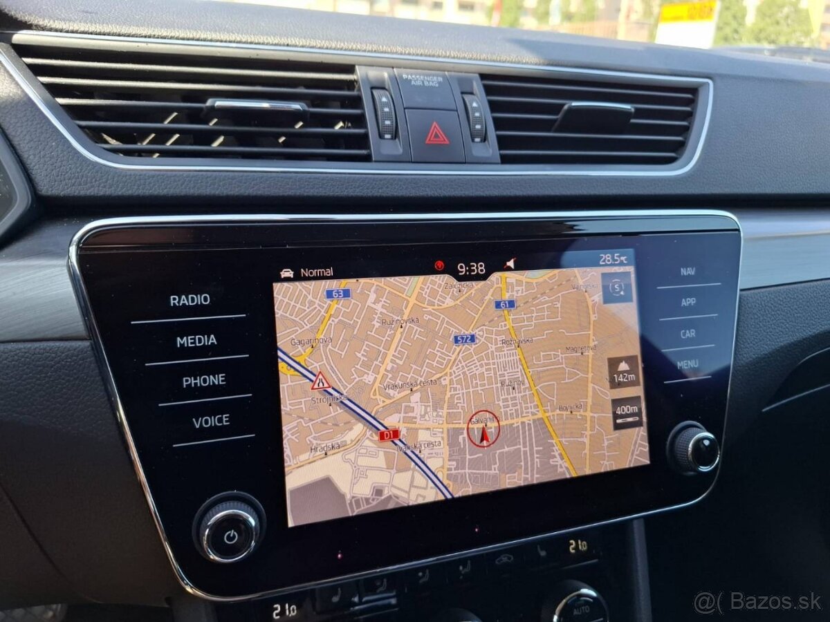 Škoda Superb 2.0 TDI SCR Style DSG - 15