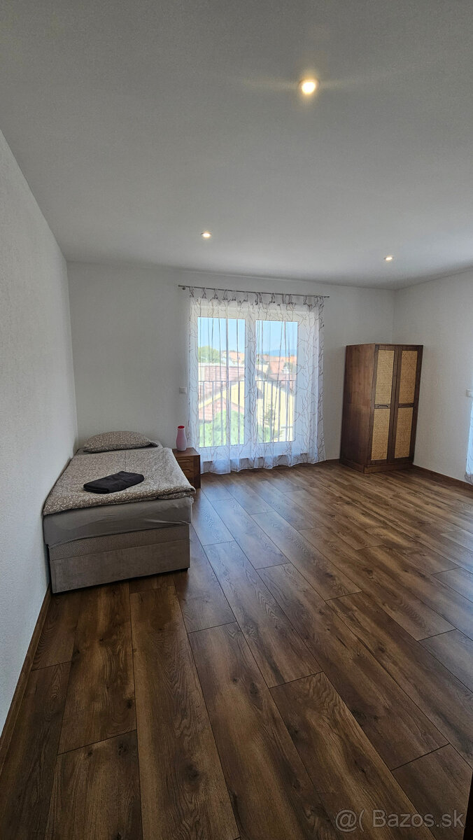 3i zariadený byt s terasou na prenájom, Bojnice - 15