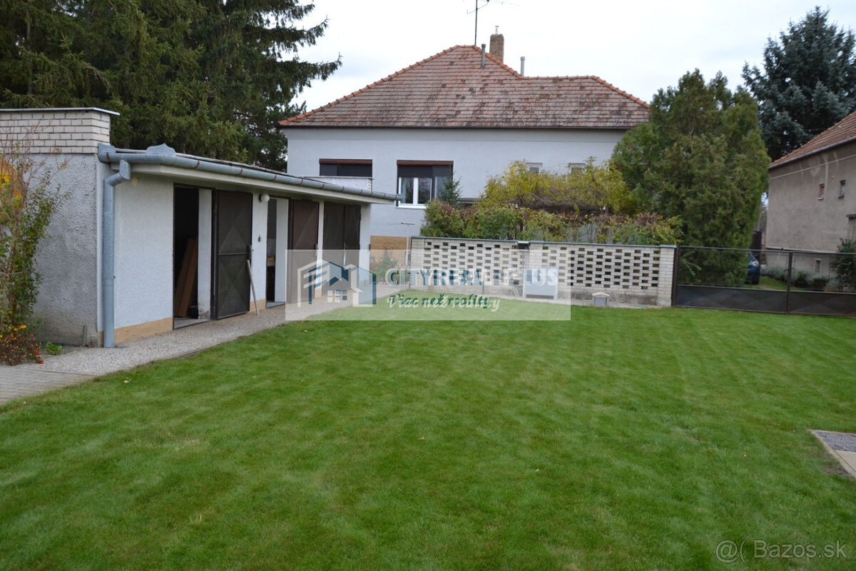 Na predaj 4-izbový rodinný dom Nové Zámky - 15