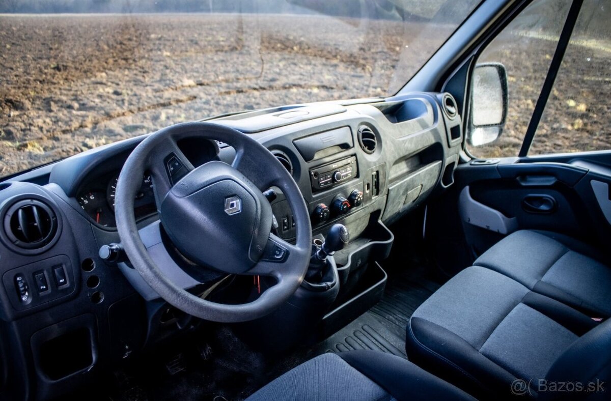 Renault Master 2.3 DCi 96kW, M6 - 15