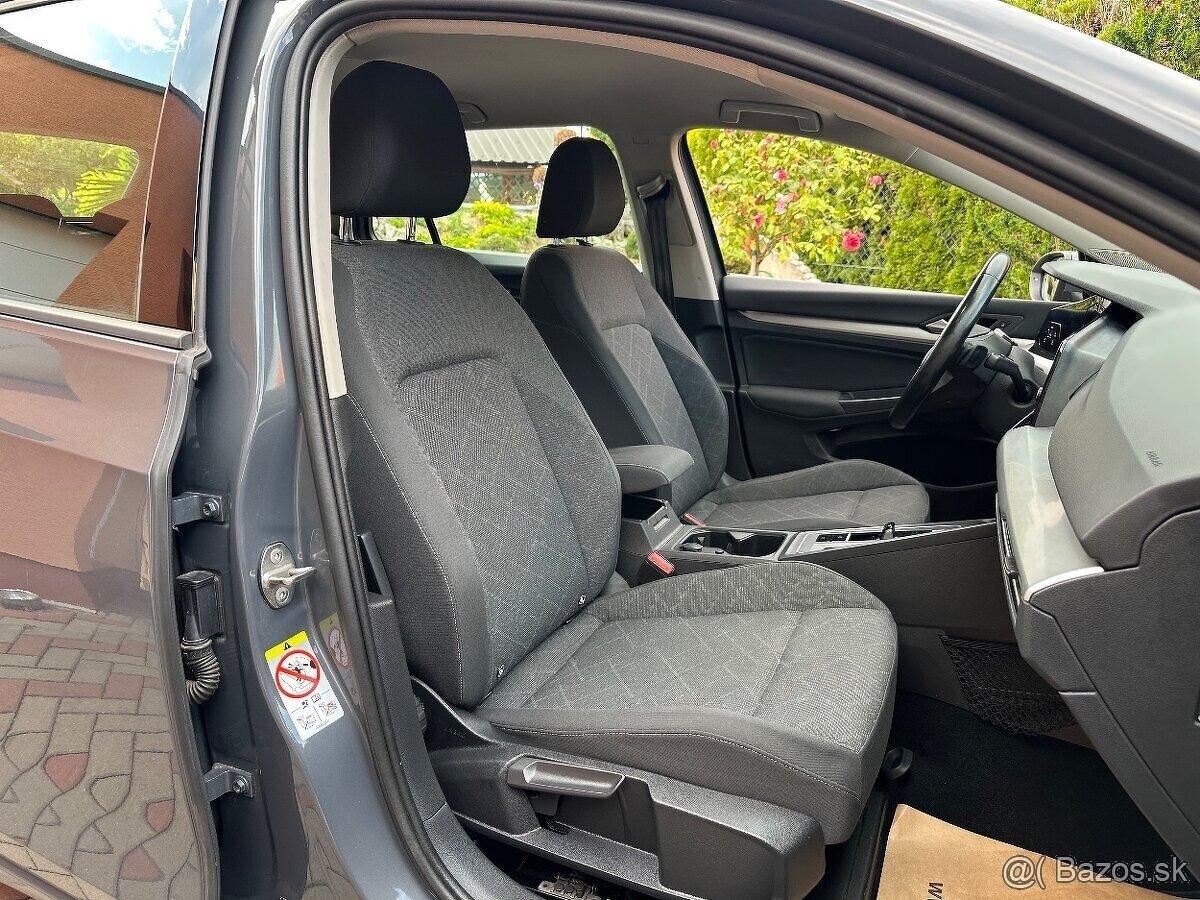 Volkswagen Golf VIII Variant 1.0 eTSI 81kw - 15