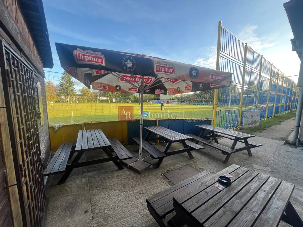 Predaj: KRČMIČKA v Starej Sásovej pri futbalovom štadióne - 15