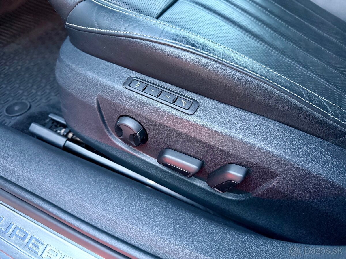 Škoda Superb Combi 2.0 TDI SCR Style 4x4 DSG model 2021 - 15