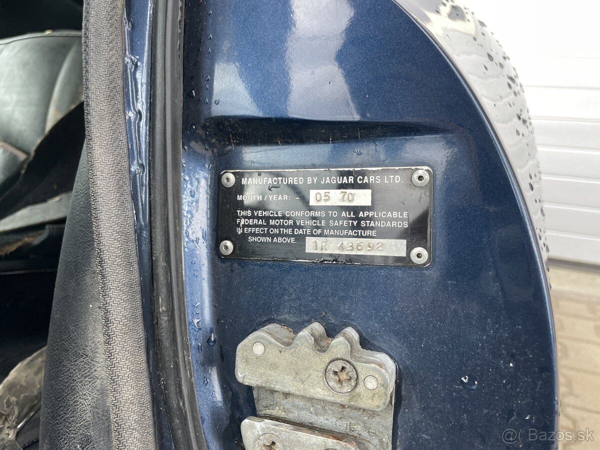 Jaguar E-type coupe 1970 Series II - 15