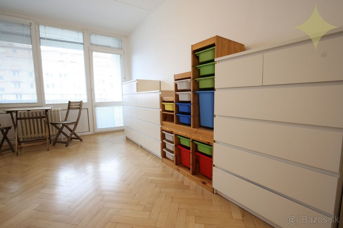 Na prenájom 3-izbový byt na „Račku“ - 15