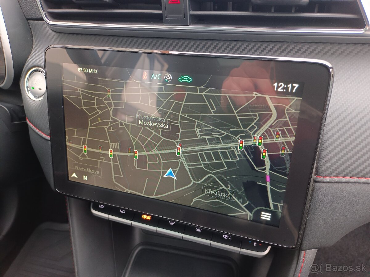 MG ZS 1.5 78kW 82tkm Panorama Kam 360° - záruka Autodraft - 15