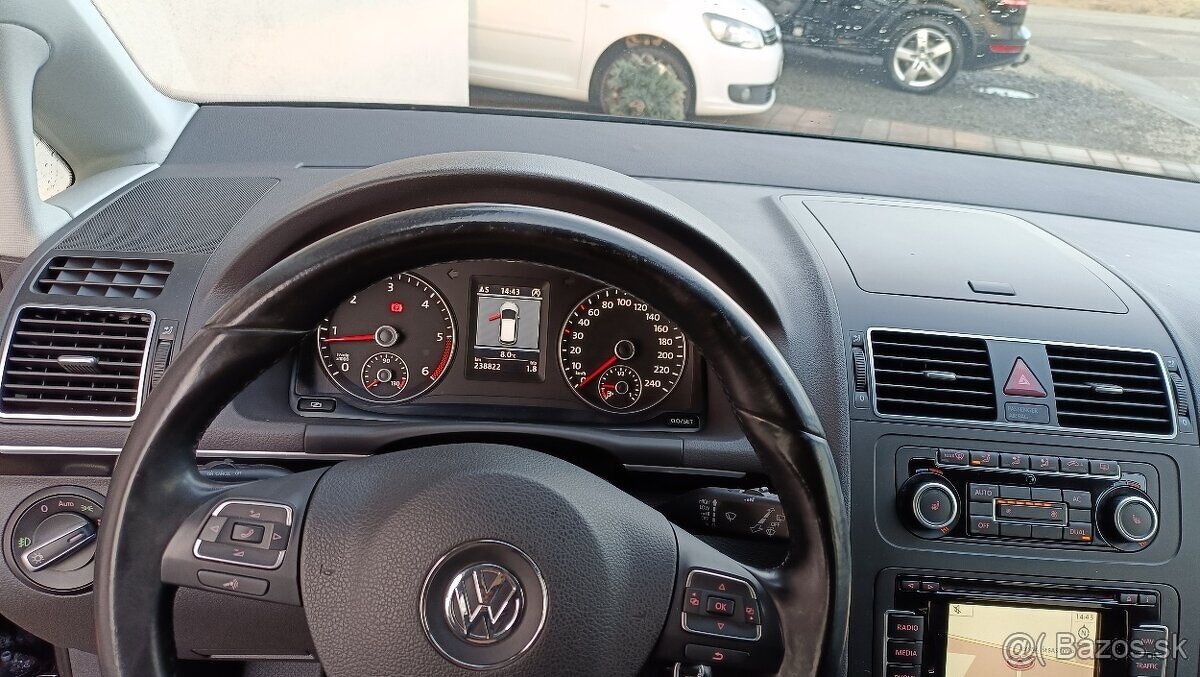 VOLKSWAGEN TOURAN 2.0 TDI CR 103 kW HIGHLINE BLUEMOTION - 15