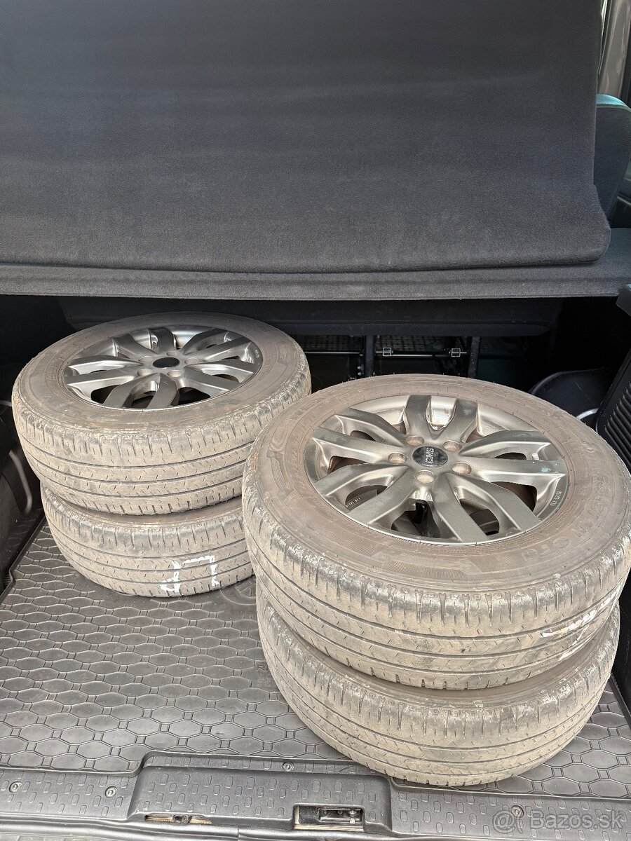 Renault trafic bus - 15