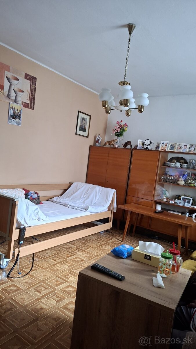 Dvojgeneračný rodinný dom, Lužianky - 15