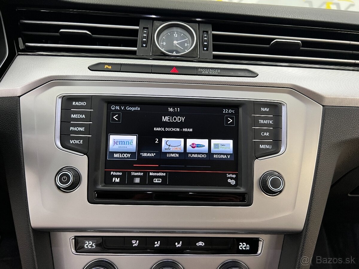 Volkswagen Passat Variant 2.0 TDI BMT Comfortline - 15