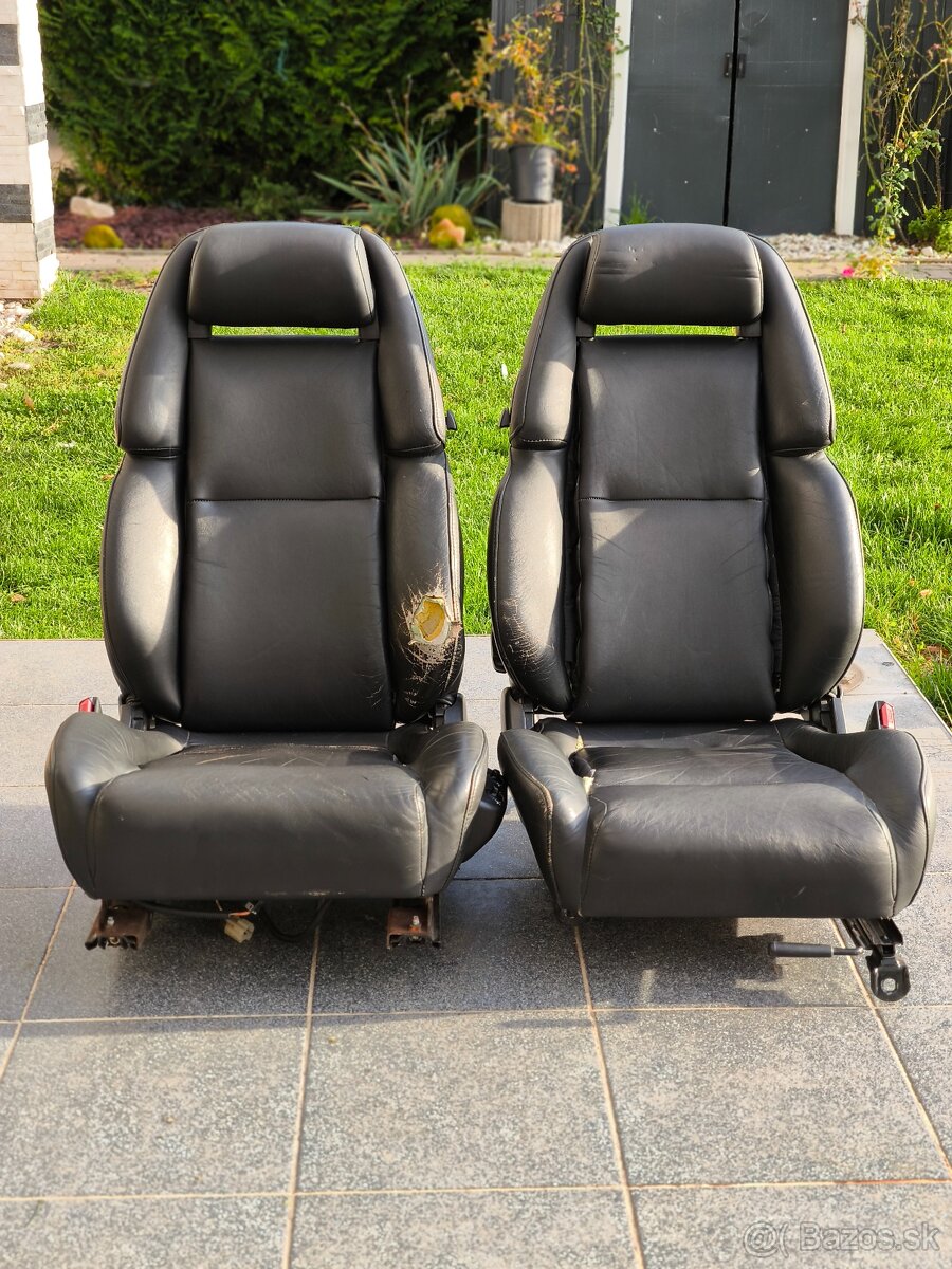 sedačky Nissan 300ZX z32 - 15
