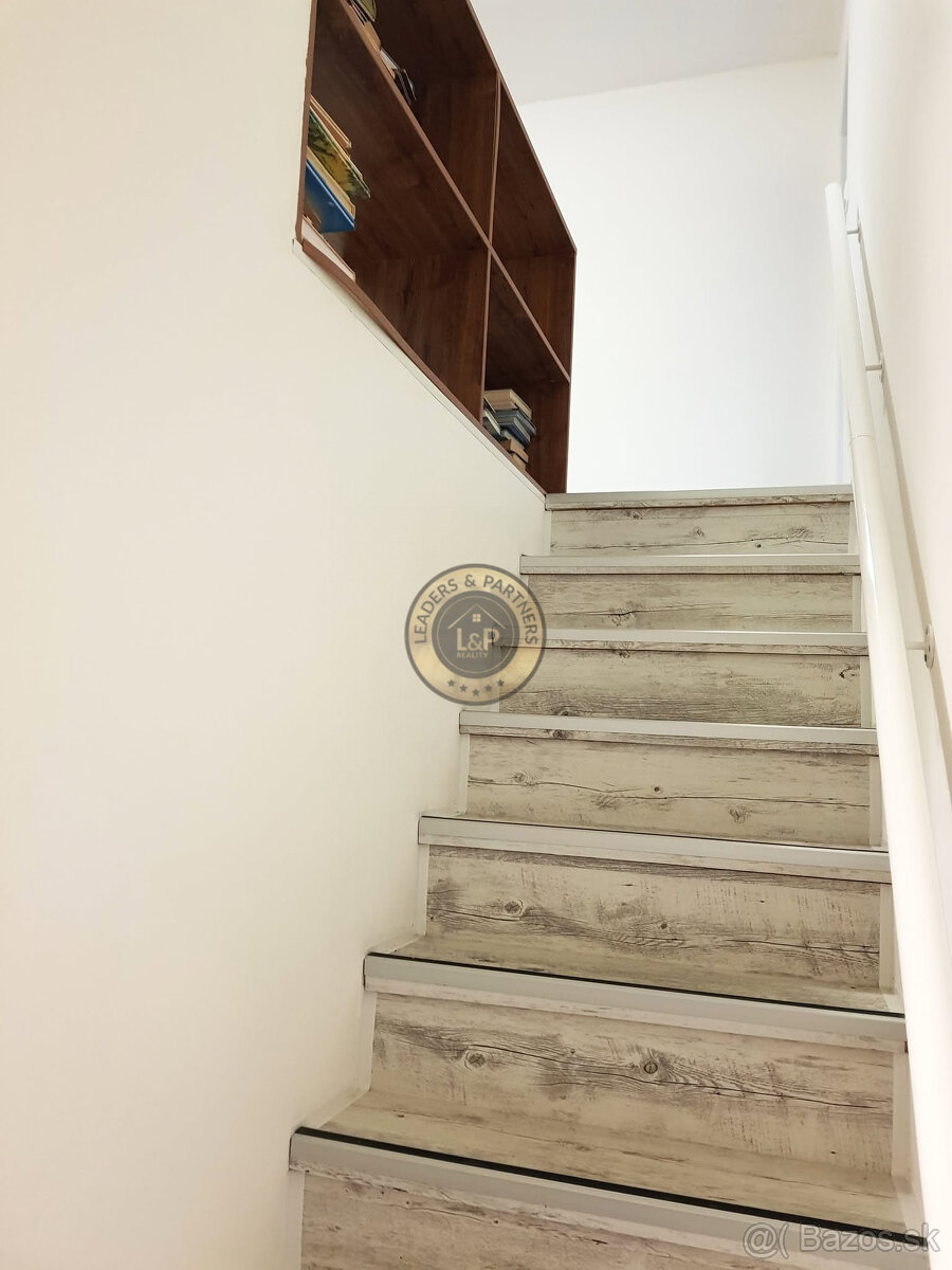 PREDAJ rodinný dom Hegyeshalom - 15