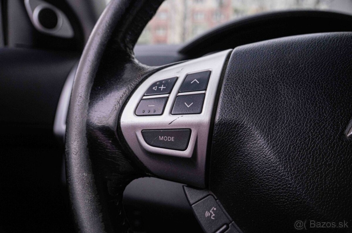 Mitsubishi Outlander 2.2 DI-D - 15