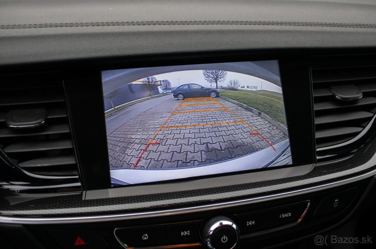 Opel Insignia 1.5 Turbo benzín automat - 15