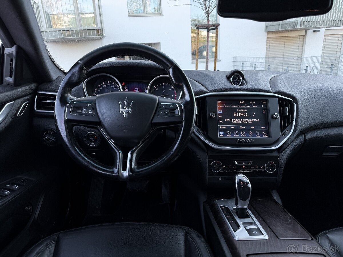 Maserati Ghibli V6 202kW, Zadný náhon - 15