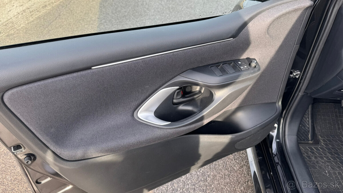 Toyota Yaris 1.5 Dynamic Force Comfort MDS - 15