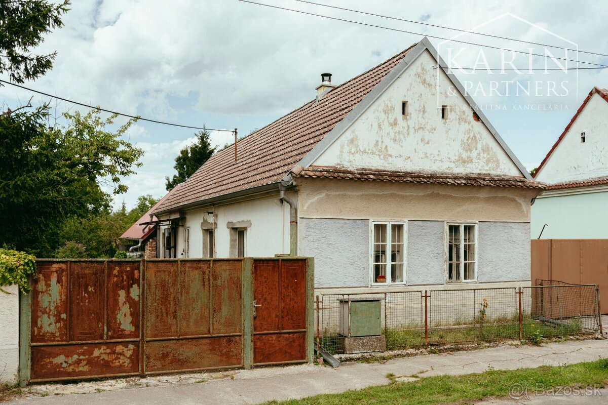Vidiecky rodinný dom s krásnym pozemkom v Kuklove na Záhorí - 15