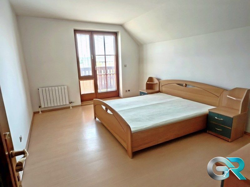 Znížená cena Exkluzívne Ponúkame Vám na predaj rodinnú vil - 15