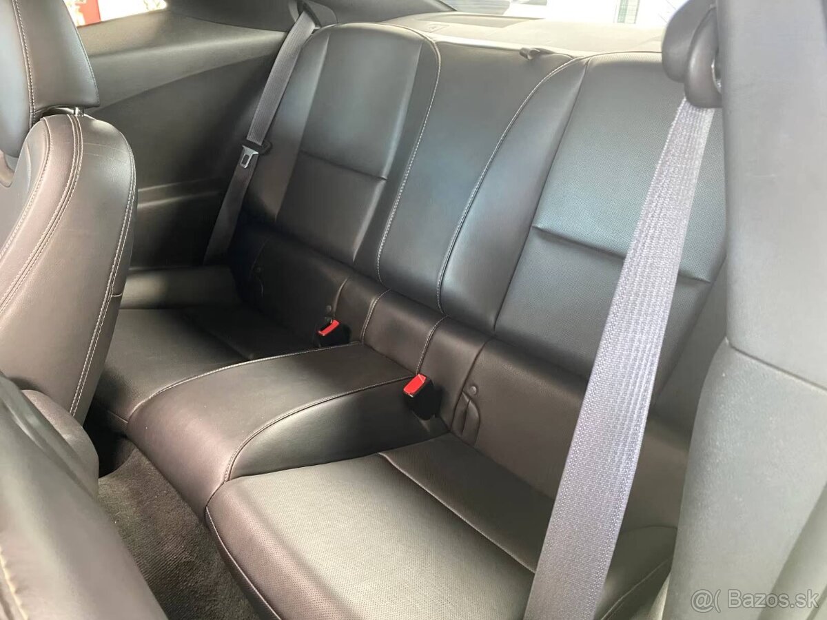 Chevrolet Camaro 6.2 V8 z roku 2014 - 15