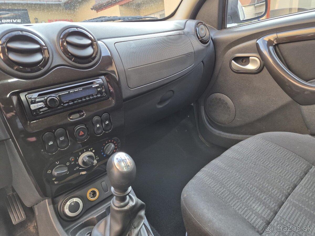 Dacia Duster 1.5 dci 4x4 - 15