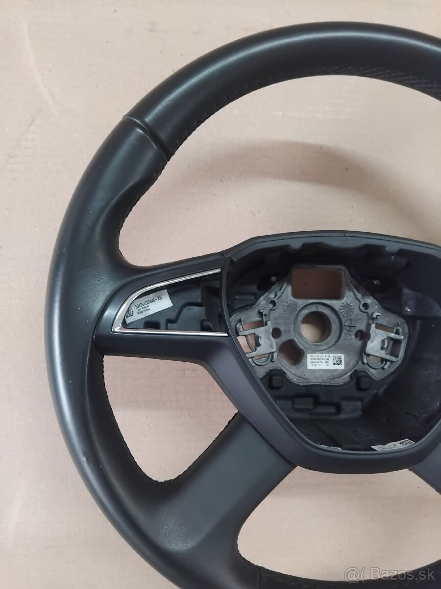 multif volant Superb 2, Octavia 3 - 15