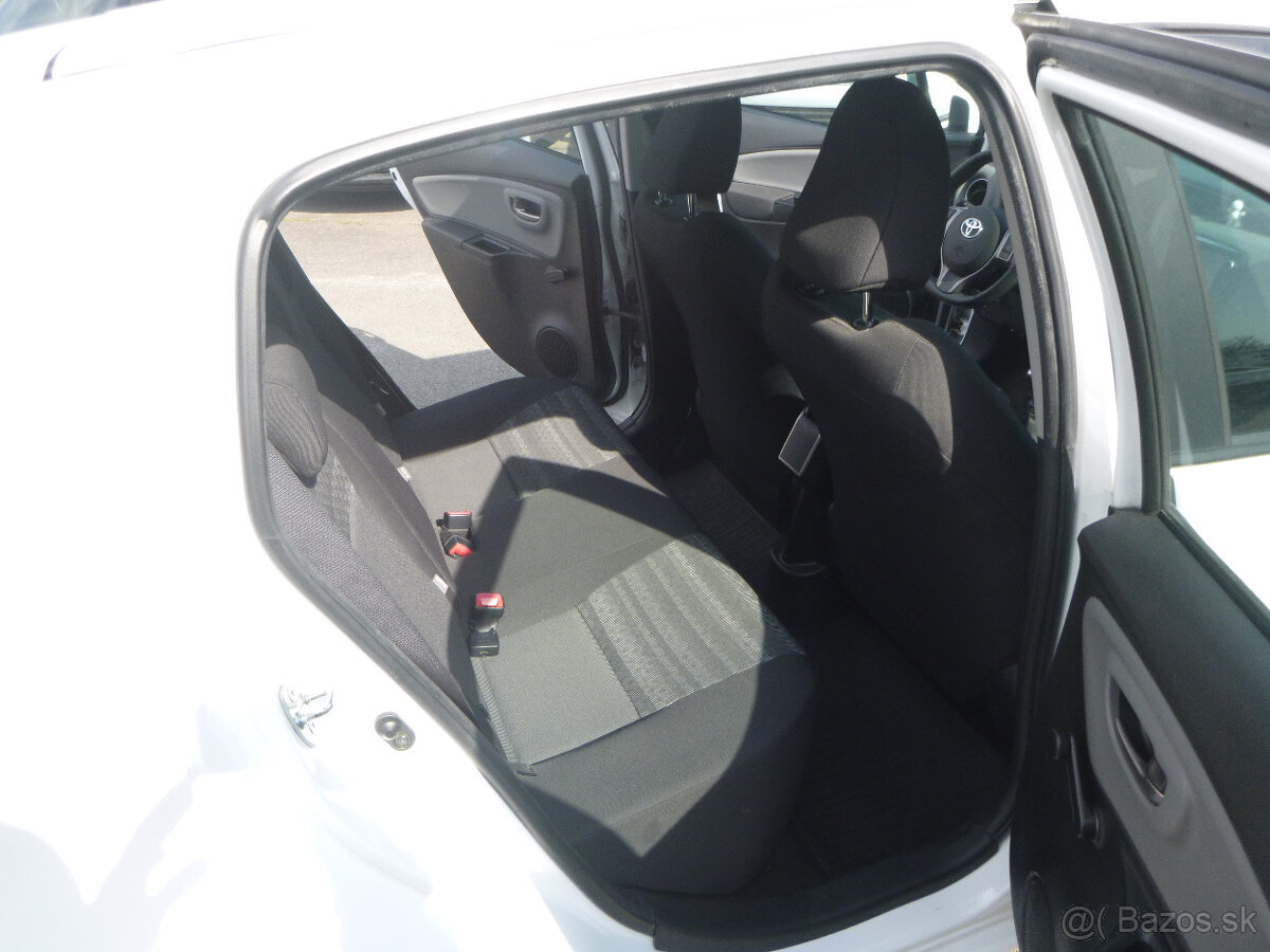 Toyota Yaris 1,3i 2016 - 15