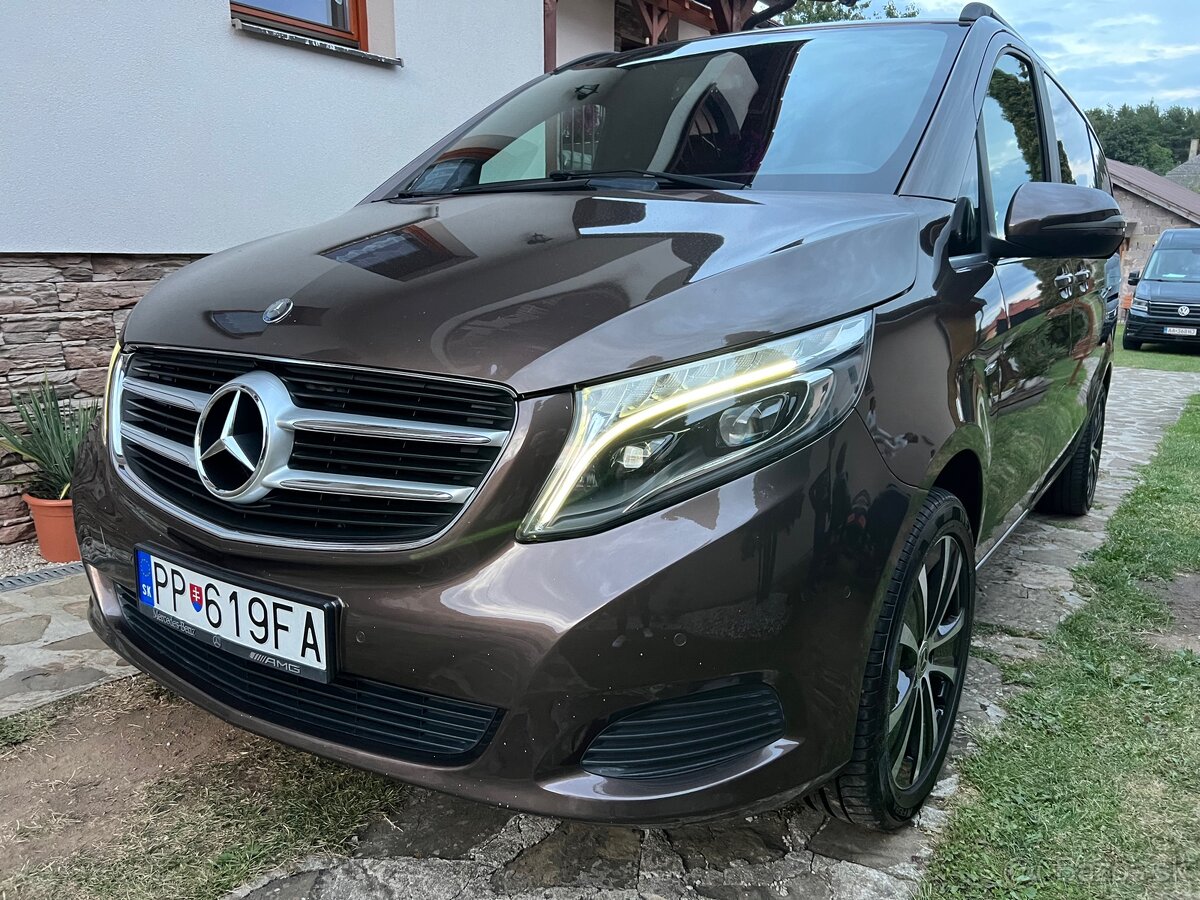 Mercedes v220 - 15