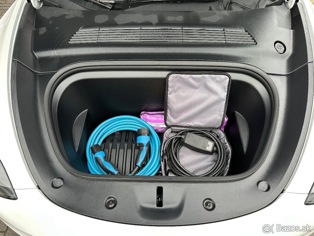 Tesla Model Y Dual Motor LongRange 75kWh 514 k pohon 4x4 - 15