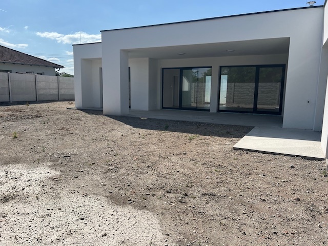 Rodinný dom Veľké Blahovo, novostavba - 15