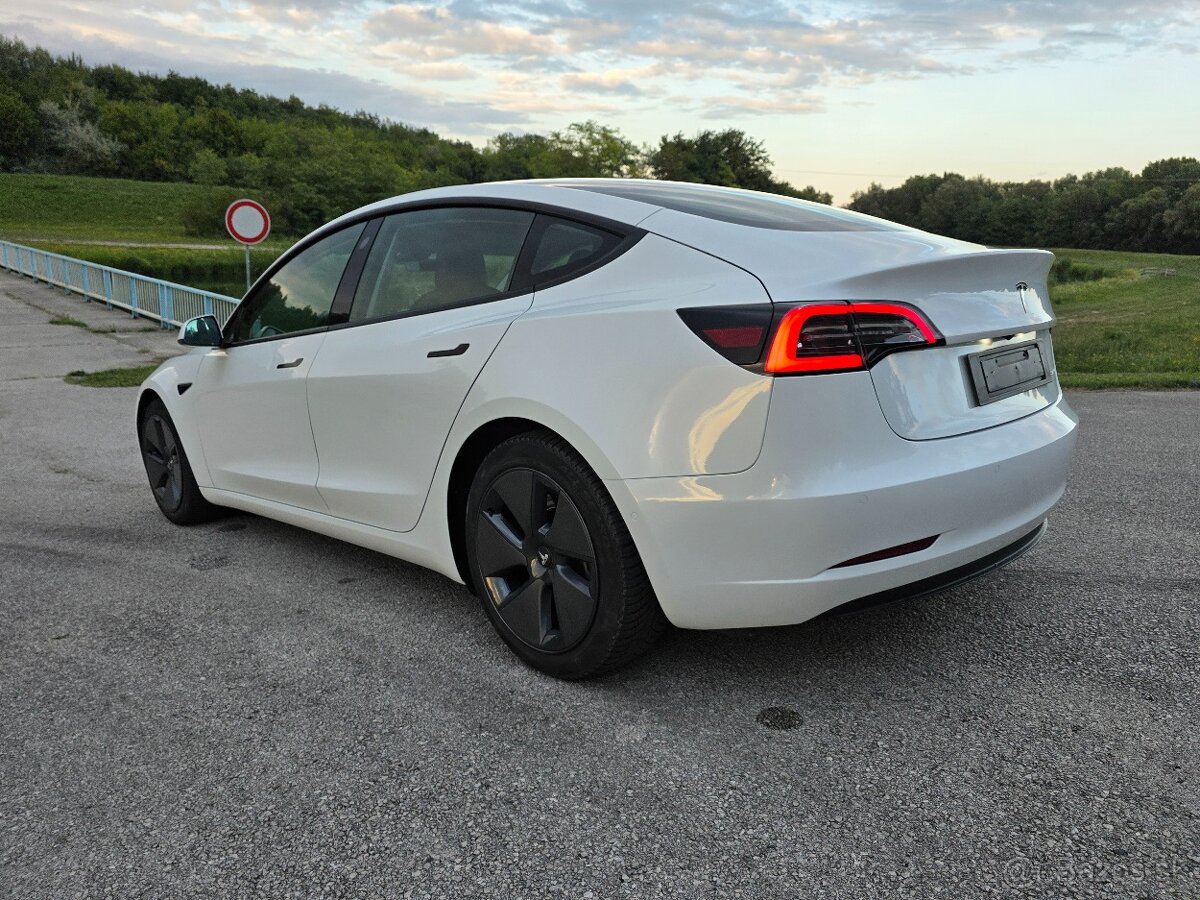 Tesla model 3 Long Range 366 kw Refresh model 2021 - 15