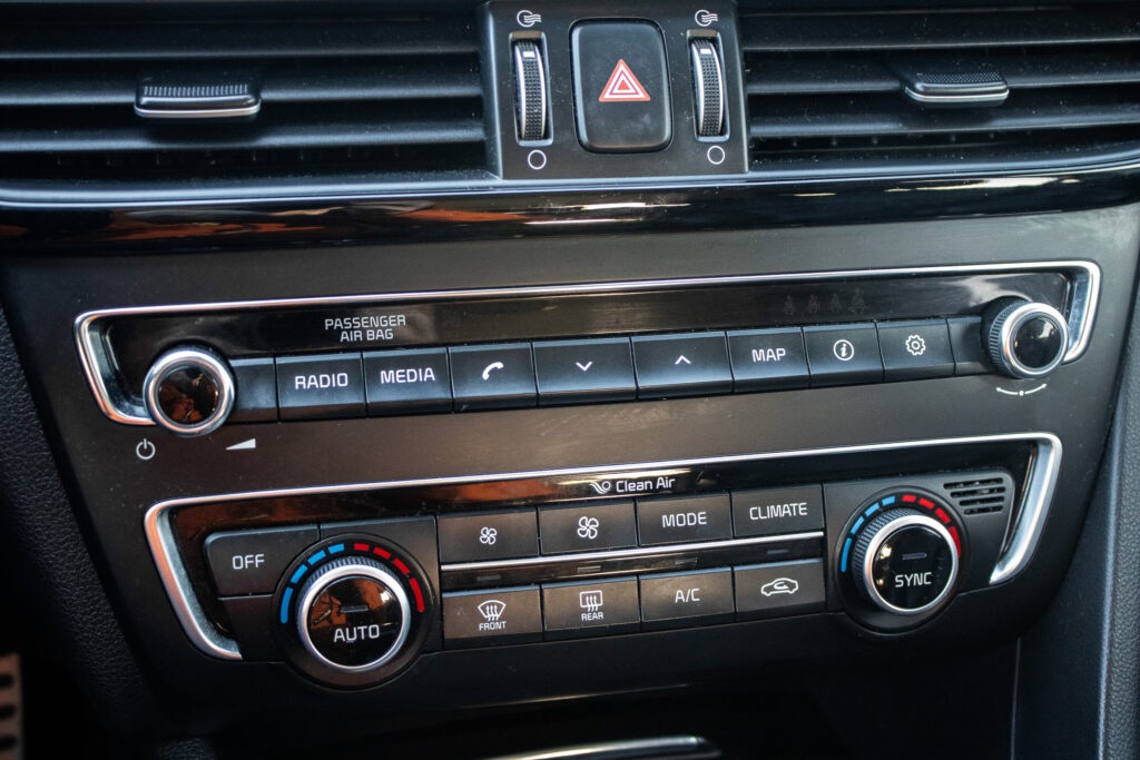 Kia Optima SW 1.7 CRDi, 104kW (2017) - 15