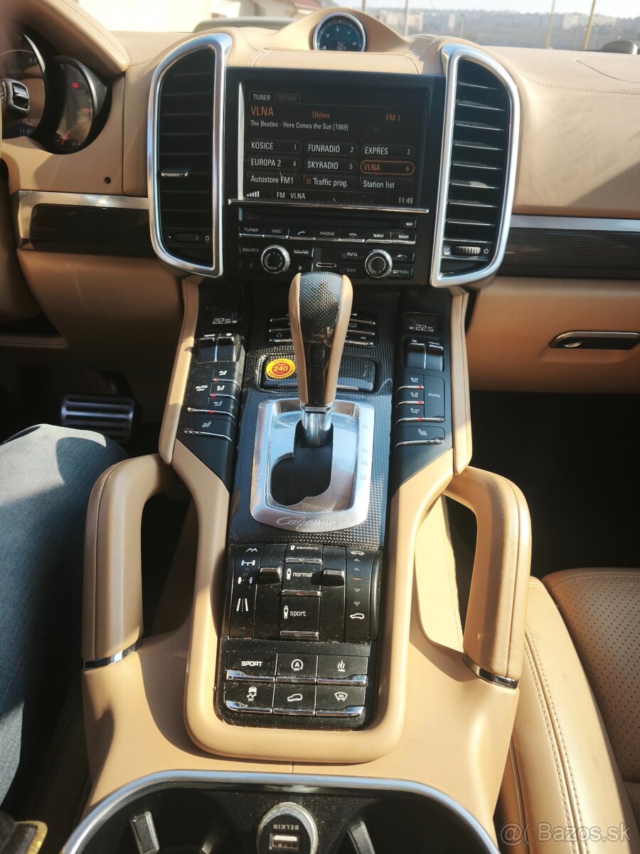 Porsche cayenne 4,8 V8 turbo - 15