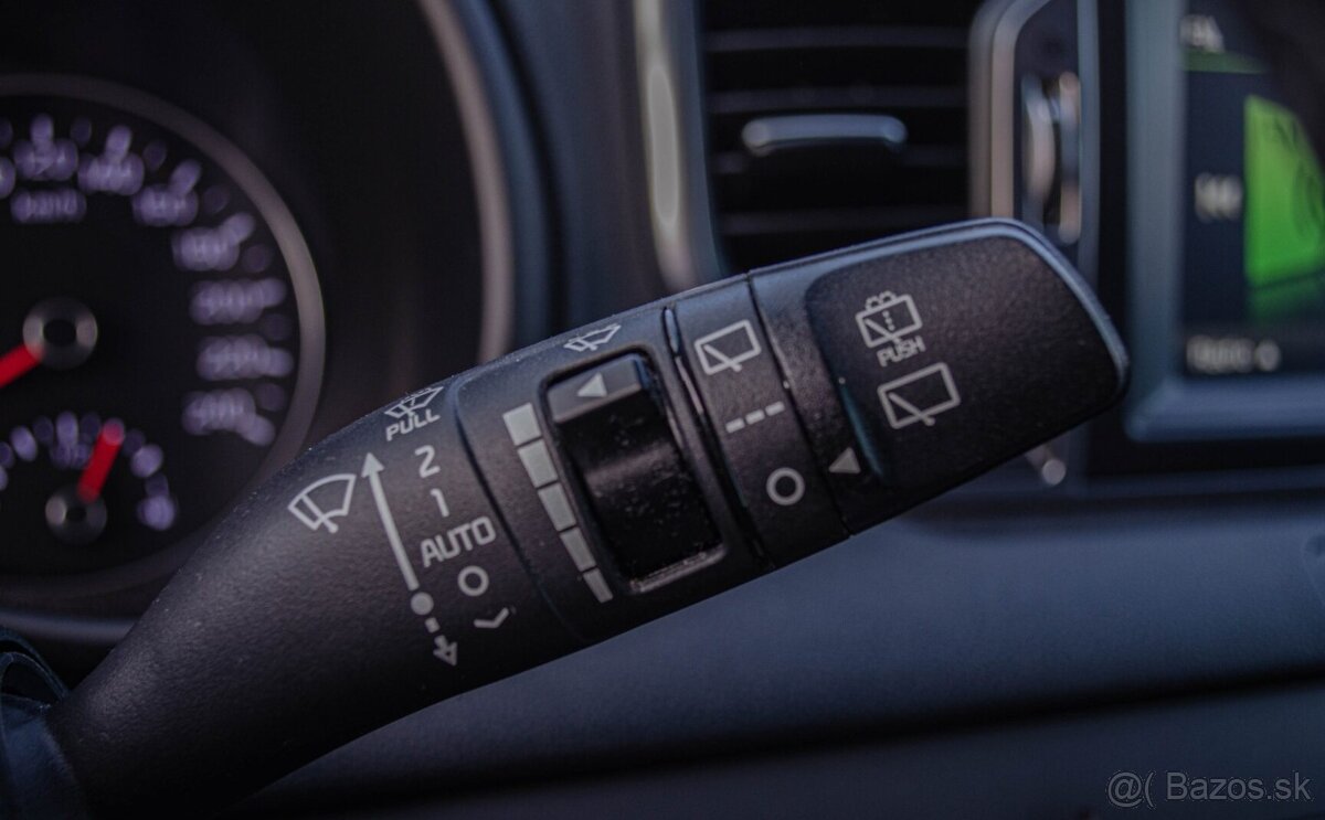 Kia Sportage 2.0 CRDi 4WD A/T - 15