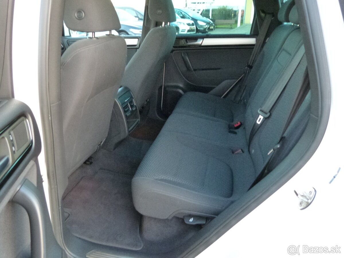 Volkswagen Touareg II 3.0 V6 TDI 240k BlueMotion Technology - 15