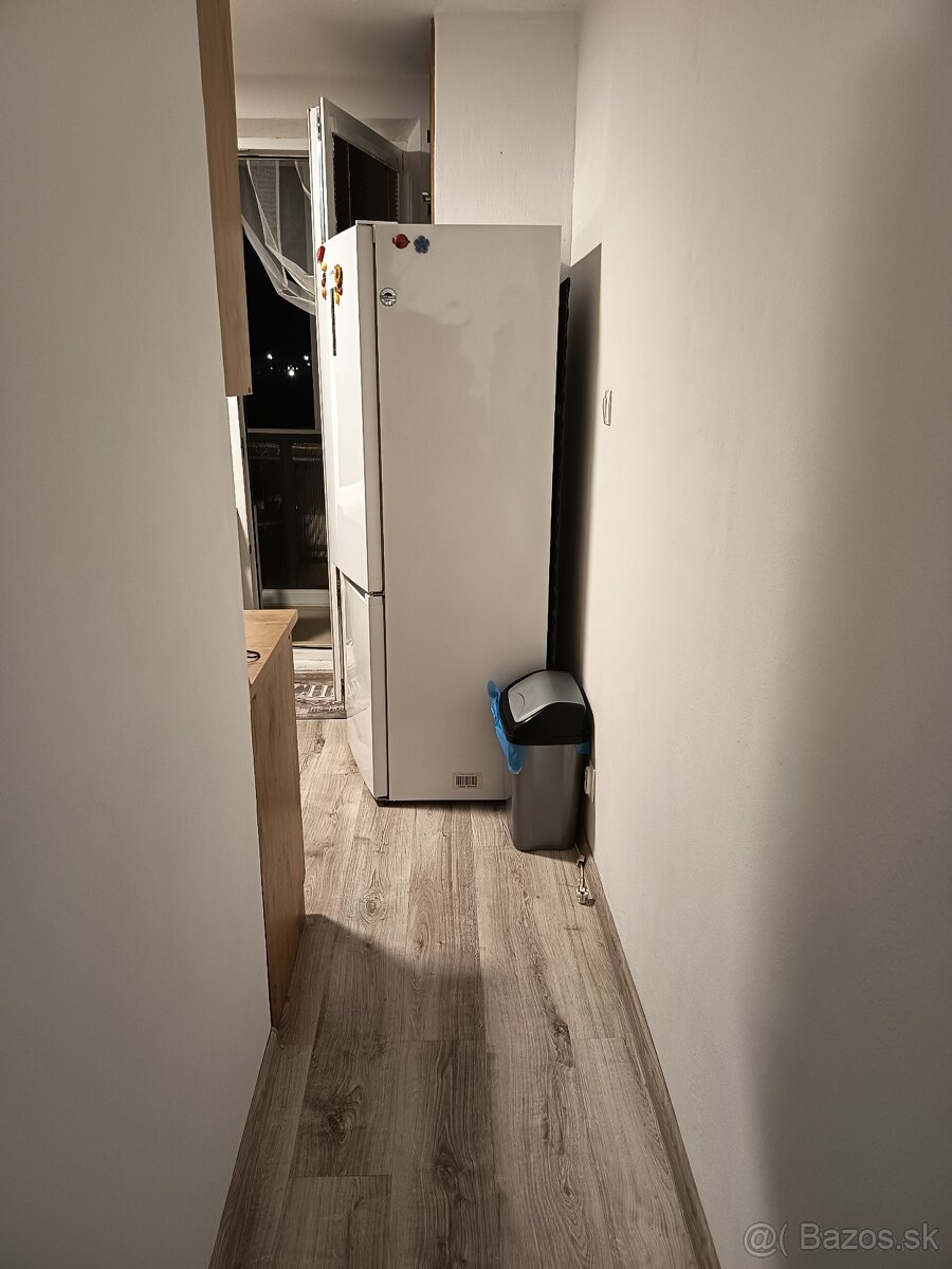Prenájom 1izb byt - 15