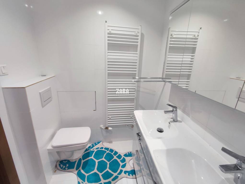 Staré Mesto-ul. Hlavná, 2 izb. tehlový pavlačový byt, 61 m2. - 15