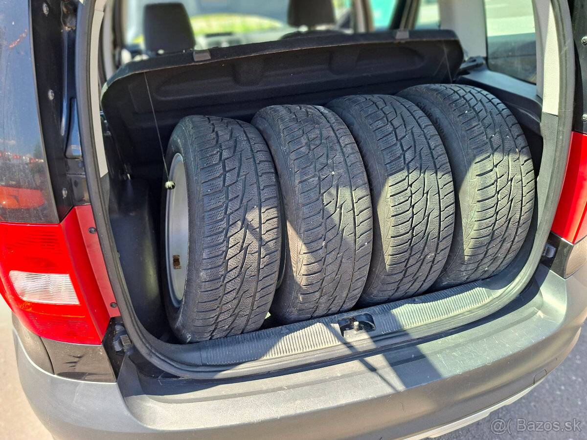 Škoda Yeti 2.0 TDI Active - 15
