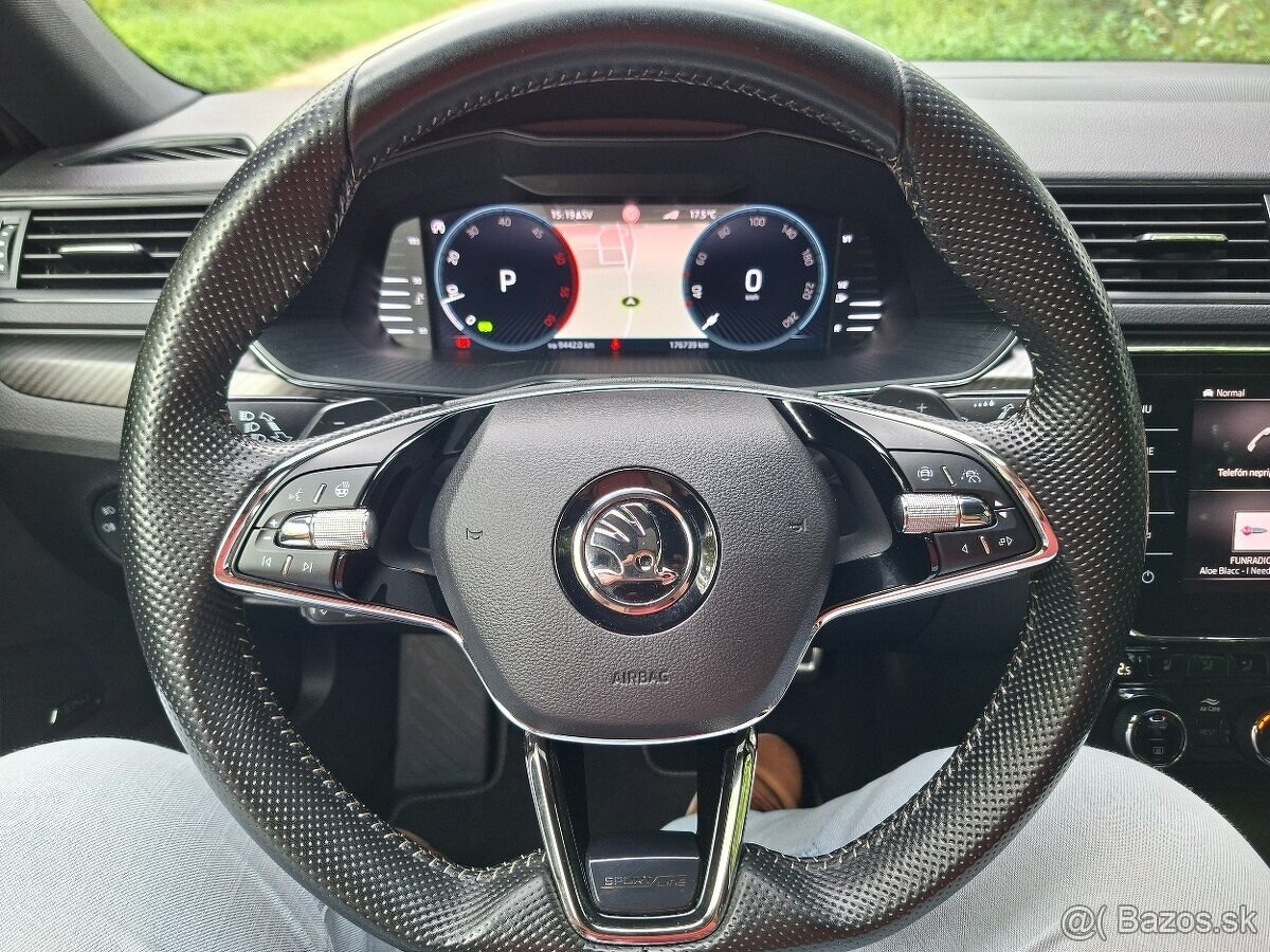 Škoda Superb Combi Sportline 4x4 2.0 Tdi DSG - 15