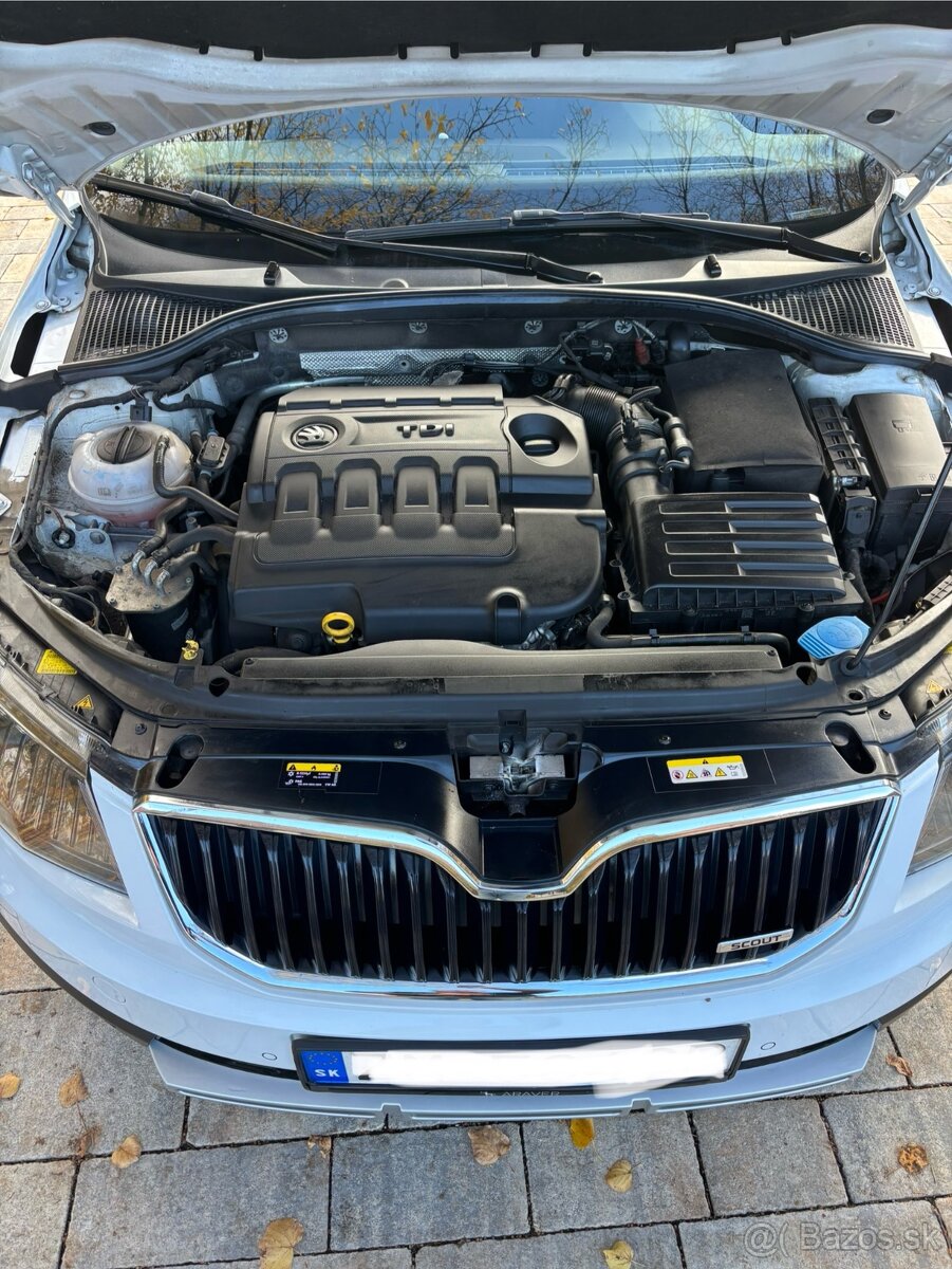 Škoda octavia combi scout - 15