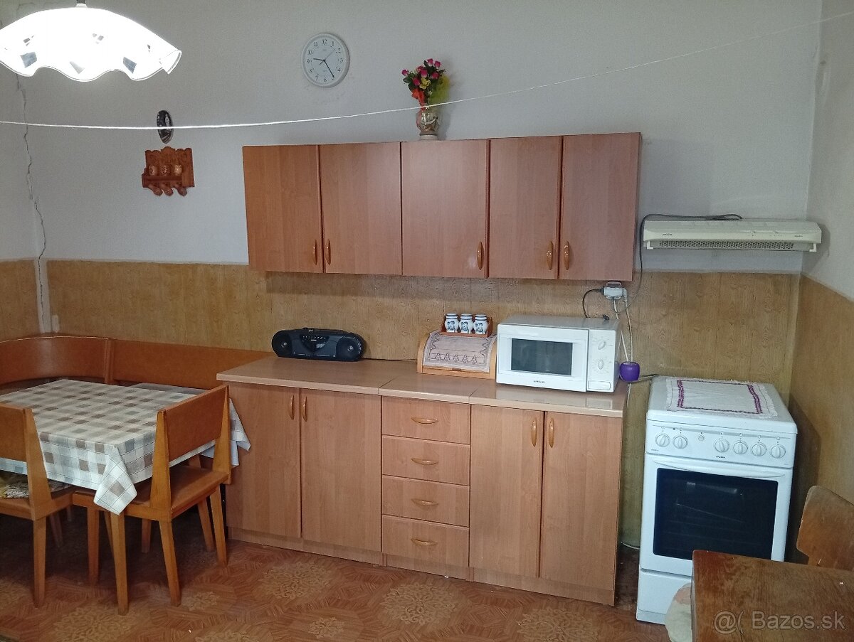 Predám Rodinný dom v dobrom stave - Dulovce - 15