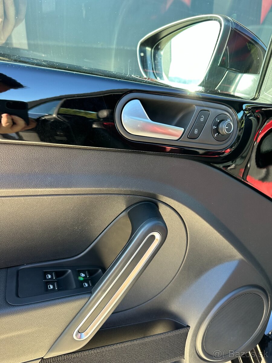 Volkswagen Beetle Cabrio 1.4 TSI Sport - 15