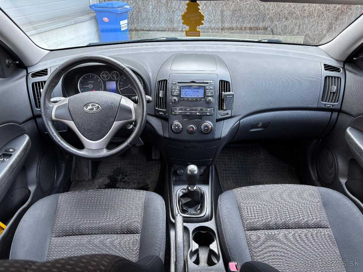 Hyundai i30,1.4 cvvt,M5 - 15