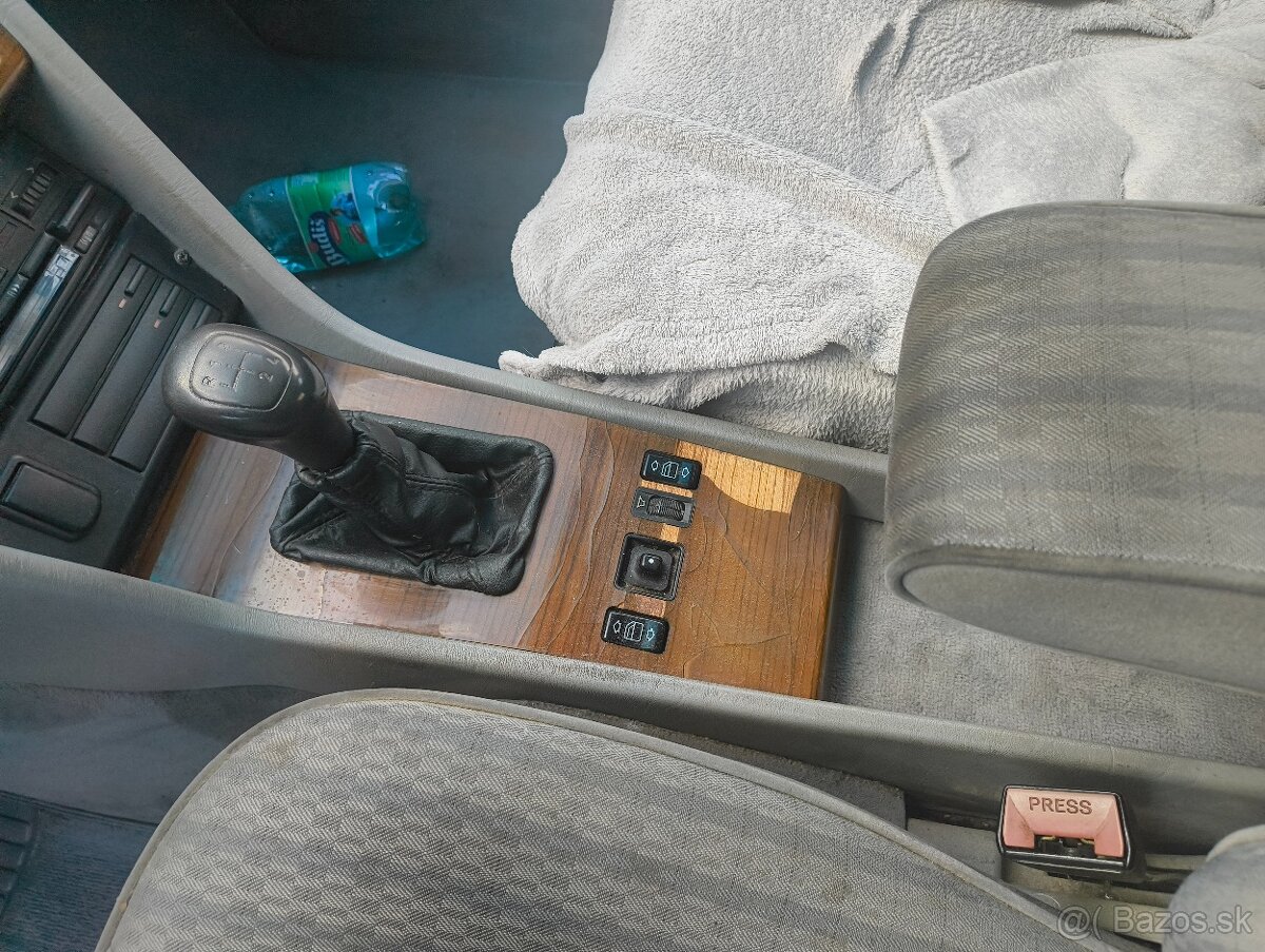 Mercedes C200D,Typ 124.120 = Mercedes-Benz W124 200D (OM601) - 15