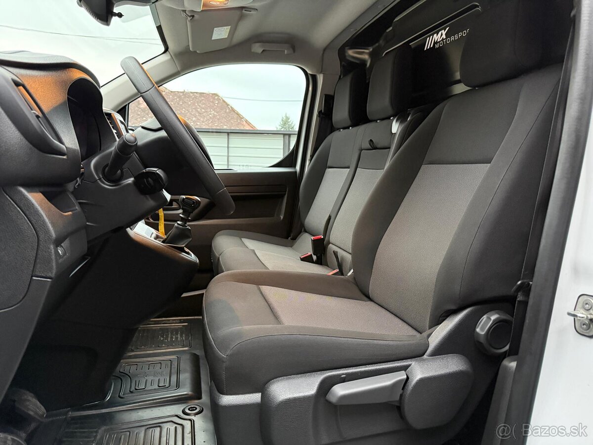 Toyota Proace 1.5 D - 15