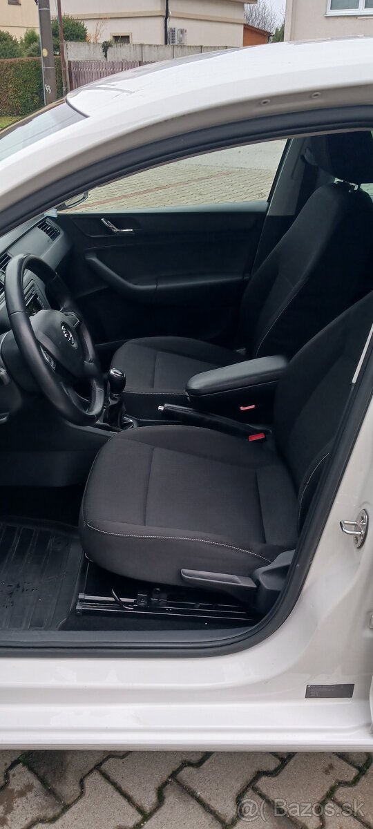 Predám Škoda Rapid 1.6 TDi 77kW - 15