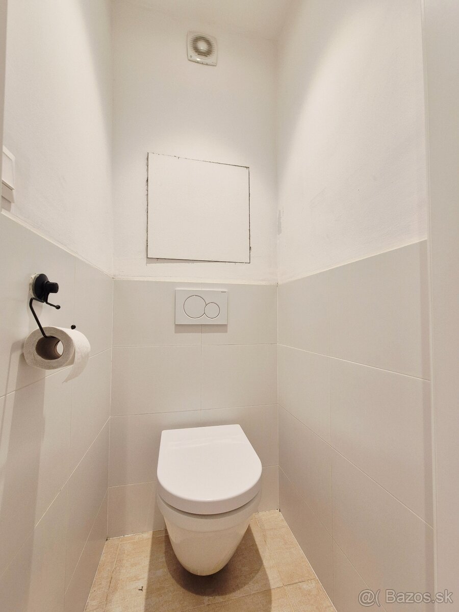 BEZ PROVÍZIE- 2 izbový byt pri Štrkoveckom jazere na Moldavs - 15