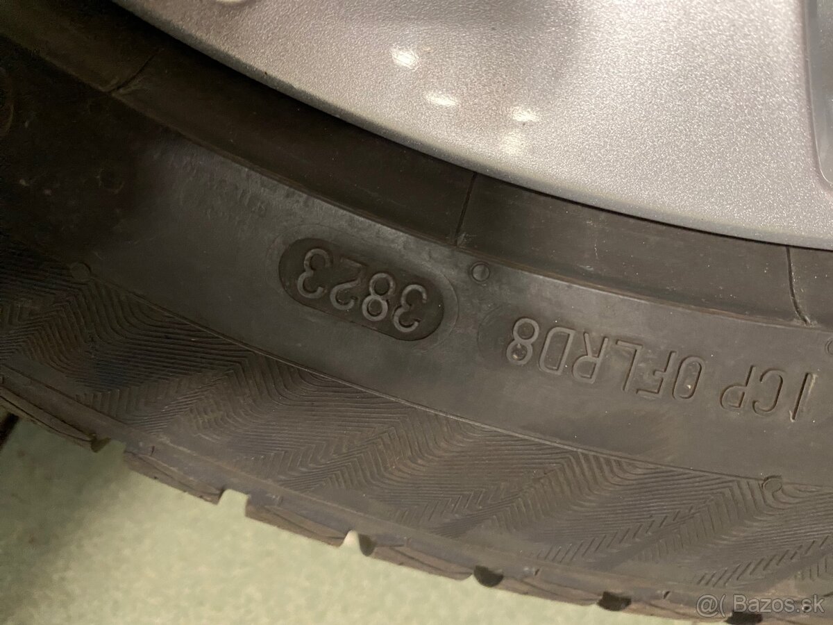 Zimná sada Mercedes Benz 5x112 r18 245/45 - 15