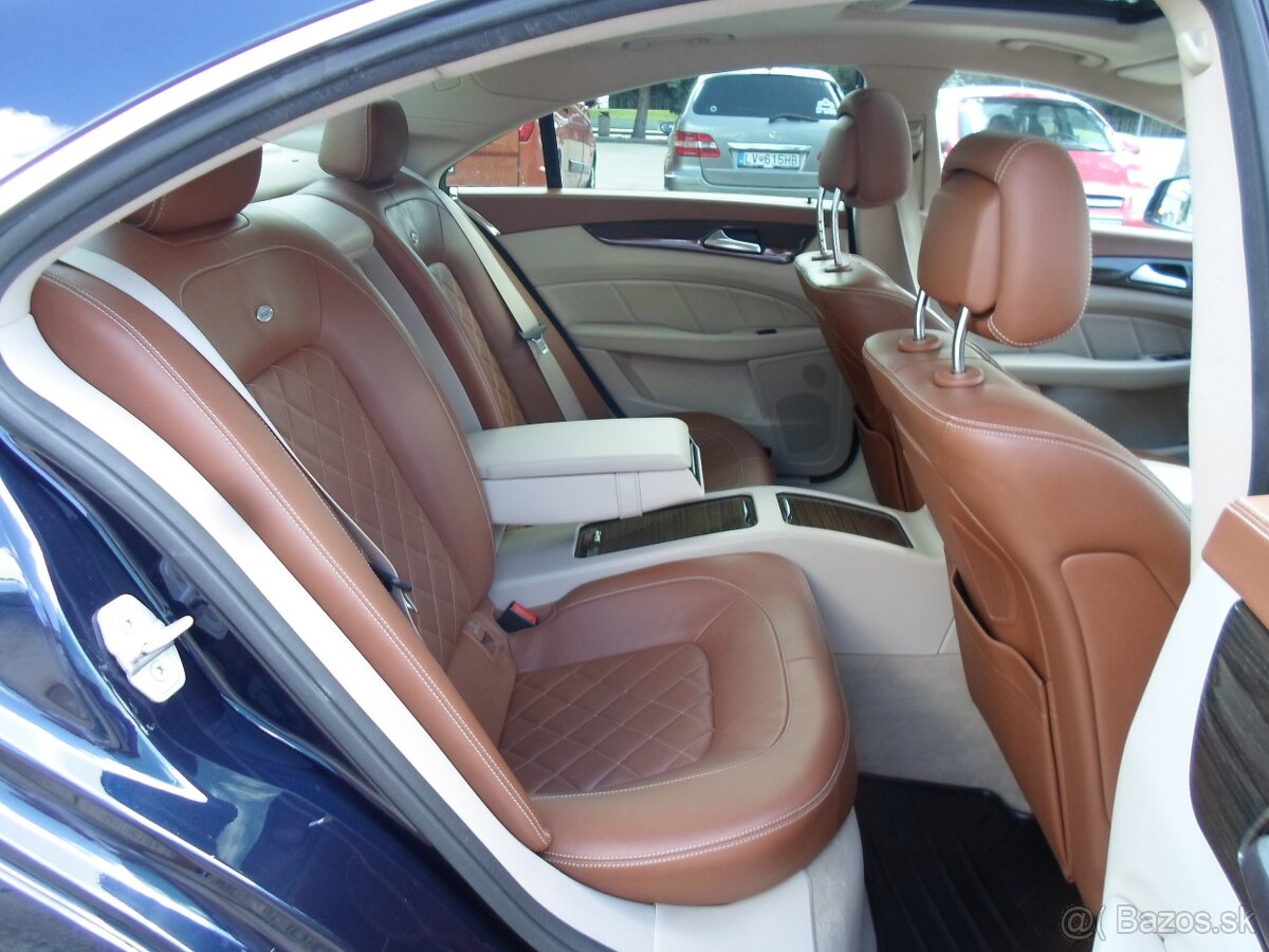 Mercedes-Benz CLS Kupé 400 4x4 245kW automat,F1,360°kamera, - 15