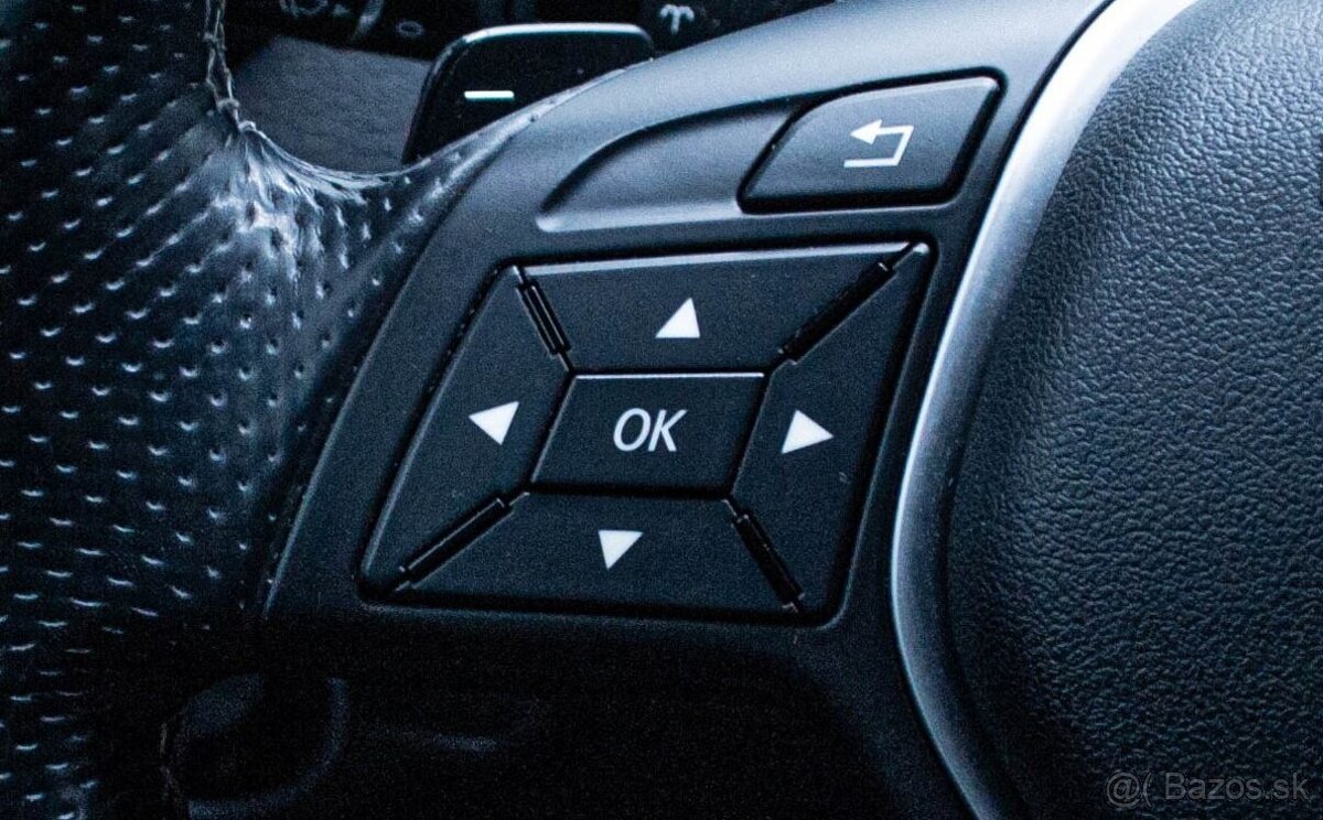 Mercedes-Benz GLA 220 d 4MATIC A/T - 15